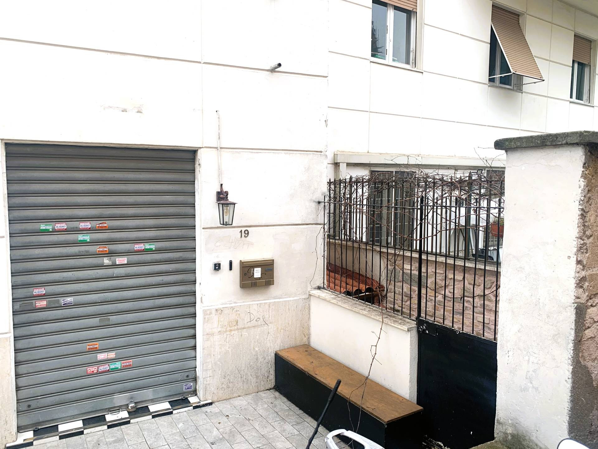 MONTEVERDE NUOVO – NEGOZIO CON CANTINA