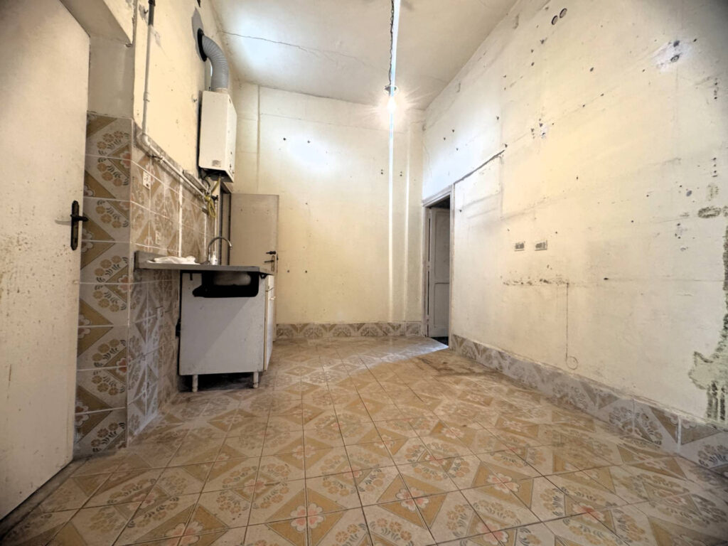 Casa indipendente Roma Ostia Lido Lungomare Paolo Toscanelli cucina 5