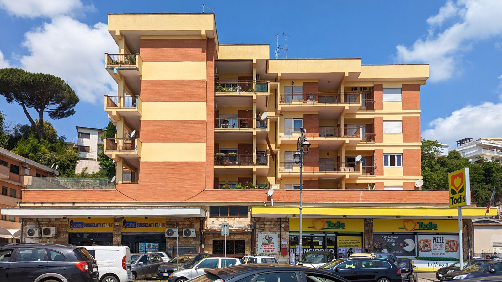 ATTICO PANORAMICO A VELLETRI – AMPIA METRATURA