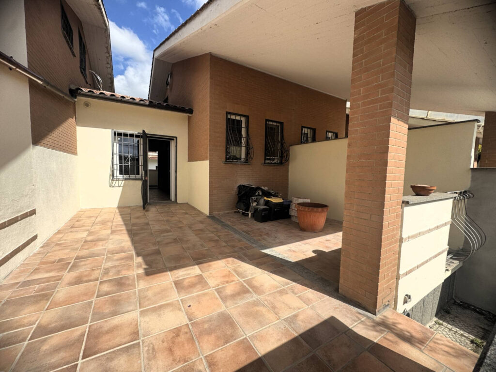 Villa a schiera in trifamiliare Roma Via Giuseppe Lugli Ostia Antica terrazzo 8